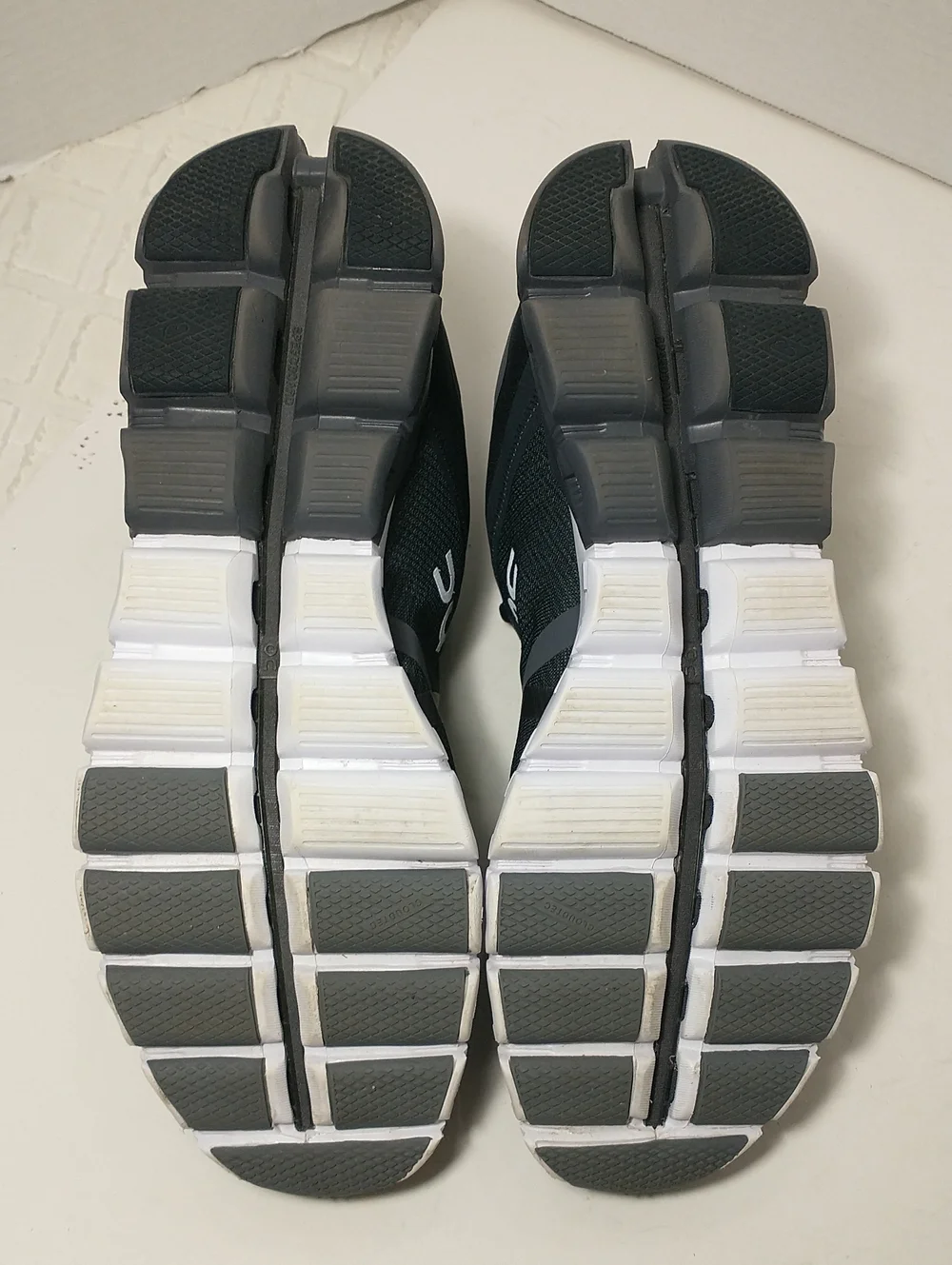 LIKE NEW ON Running Mens Cloudflow Mesh Trainers - Black Asphalt Grey, Size 12.5